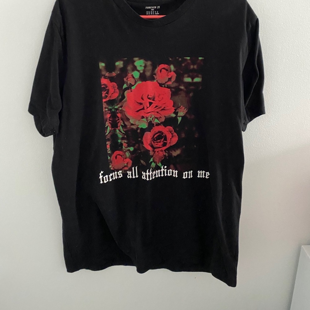 Black shirt
